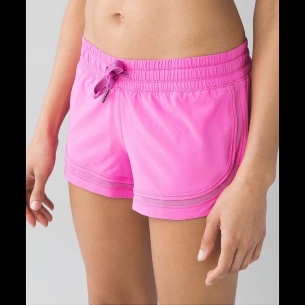 Lululemon “Make a Move” Shorts size 4